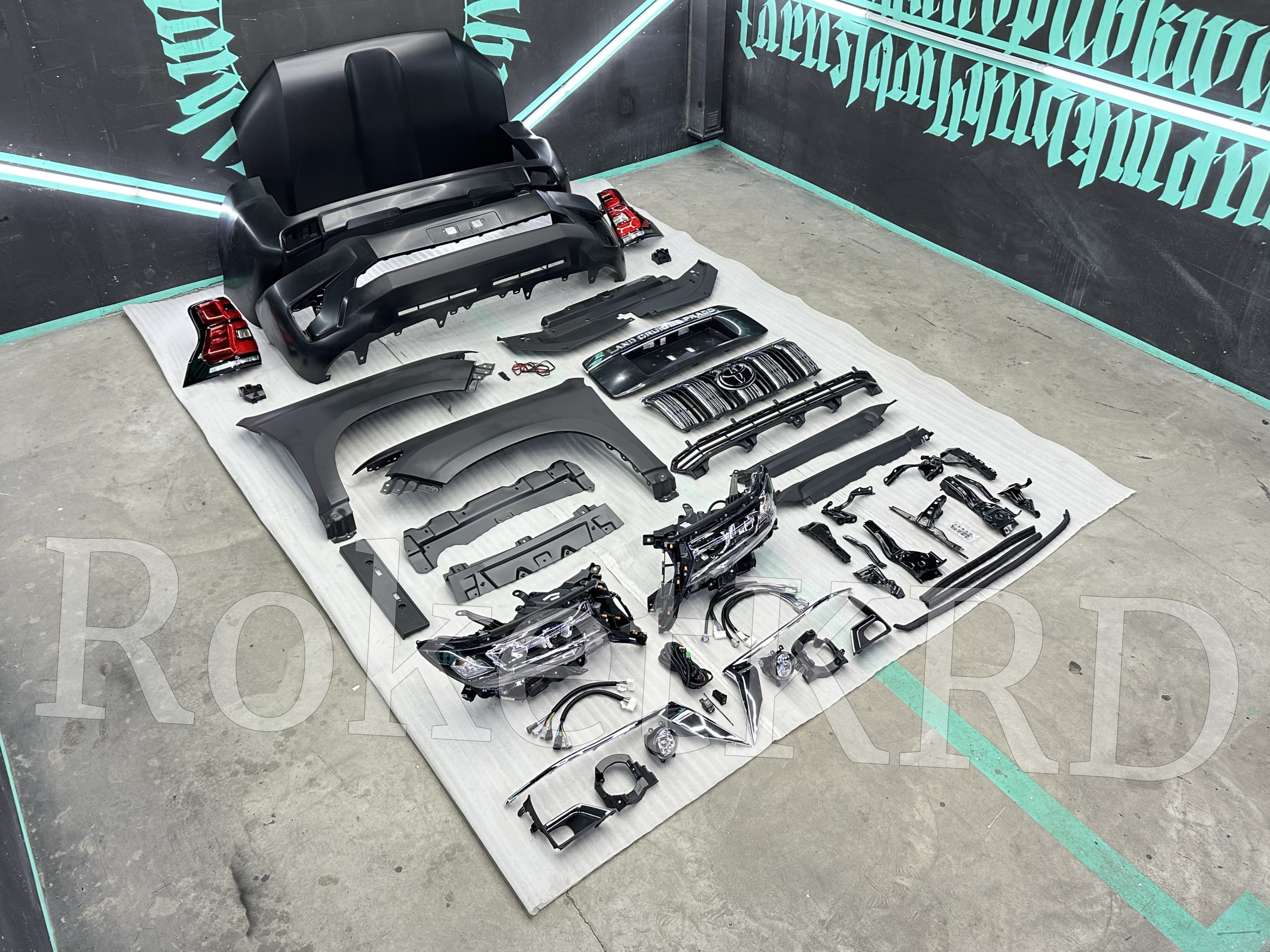 Рестайлинг Toyota Land Cruiser Prado 150 2018+
