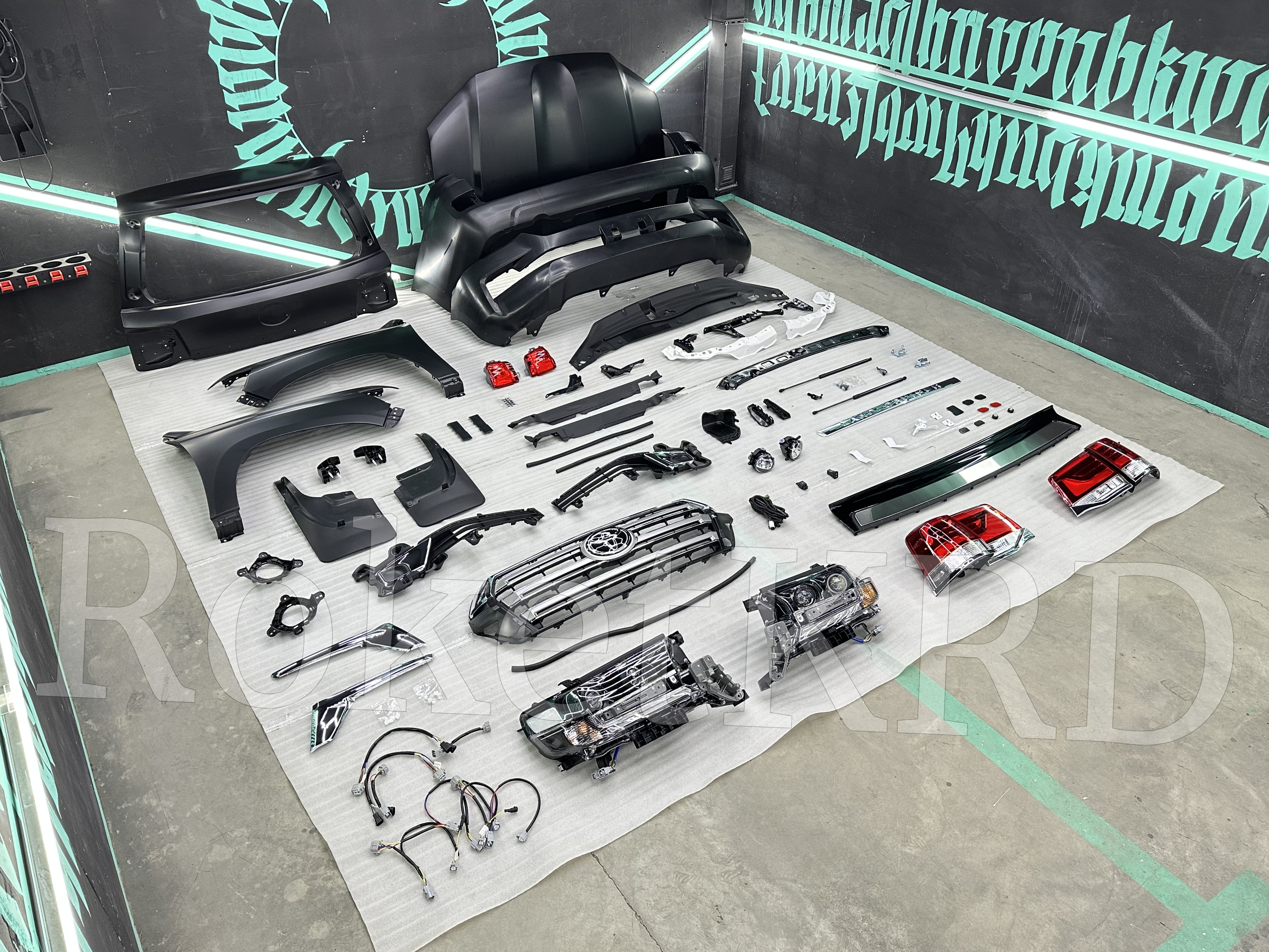 Рестайлинг Toyota Land Cruiser 200 2018+