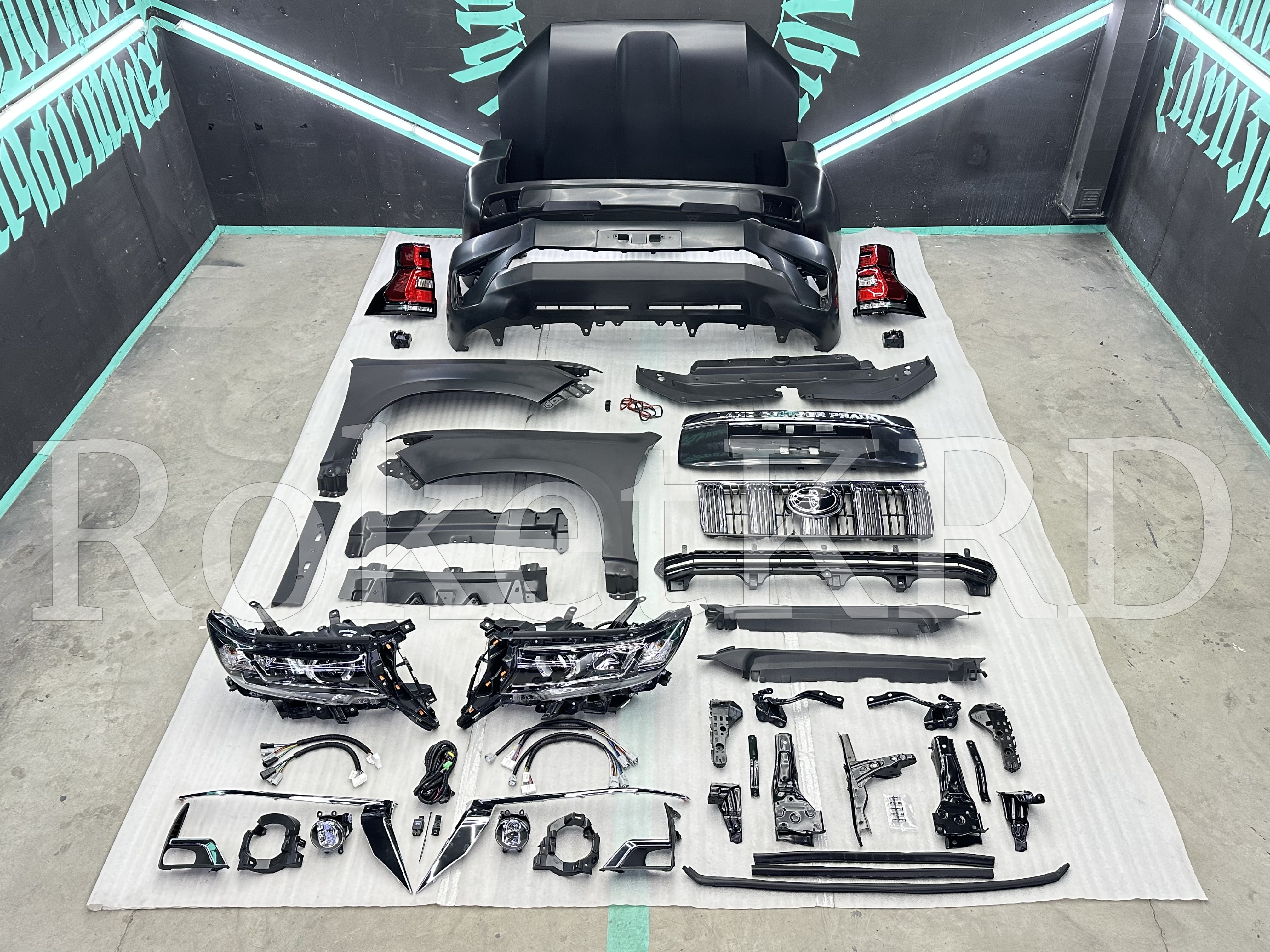 Рестайлинг Toyota Land Cruiser Prado 150 2018+