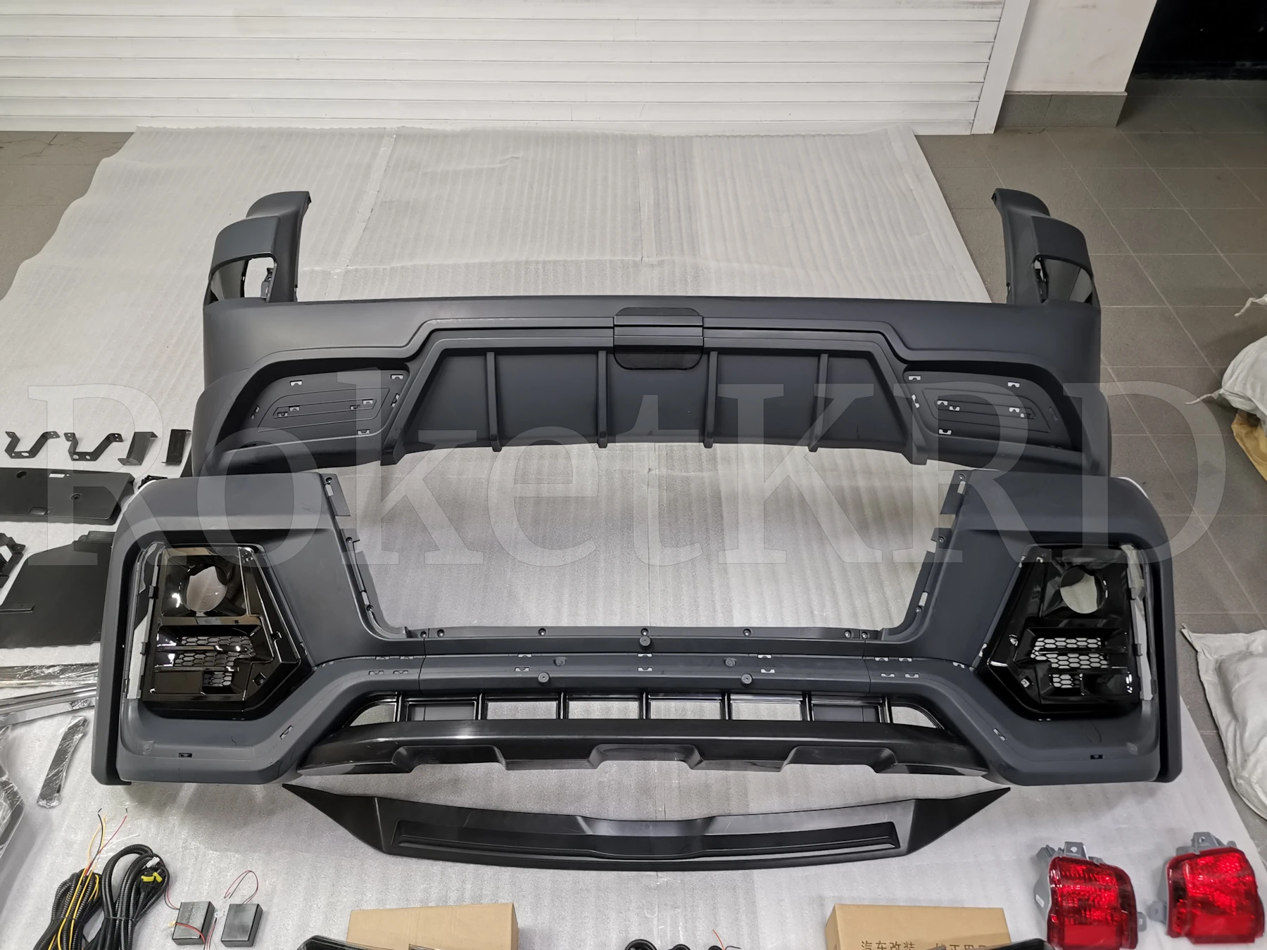 Обвес Urban Sport Toyota Land Cruiser 200 2016+