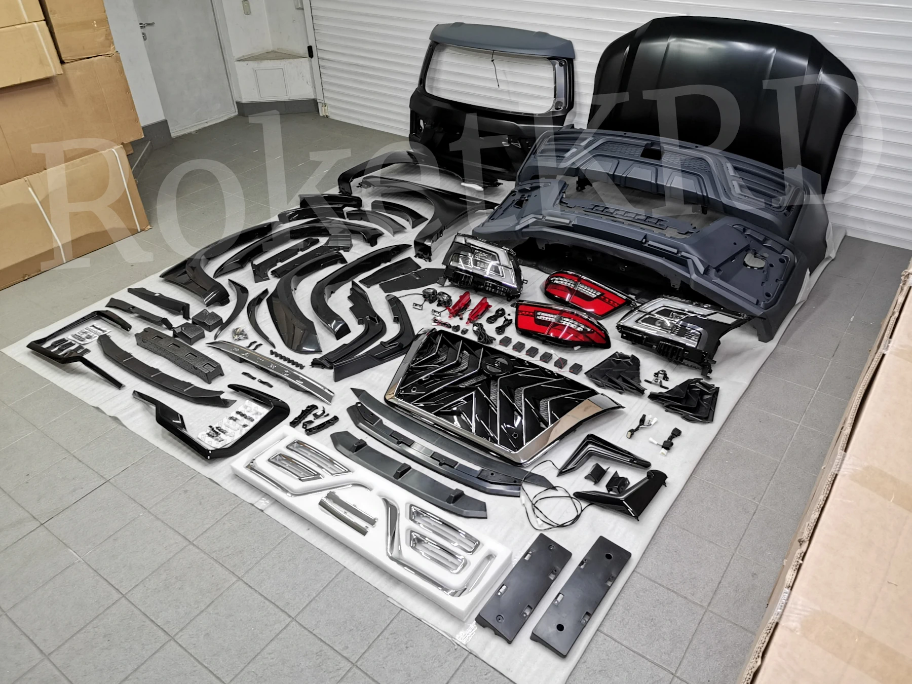 Рестайлинг Nissan Patrol 10-17 в Black Hawk 2020